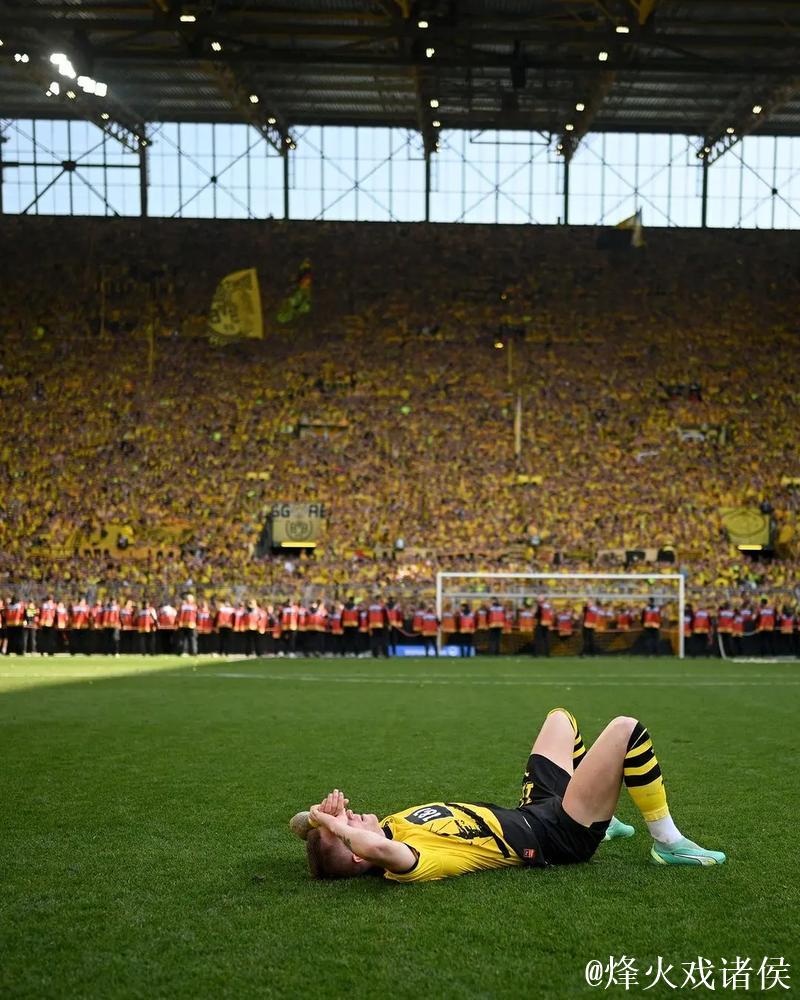 多特蒙德痛失两分,遗憾莫名 多特蒙德痛失两分,遗憾莫名