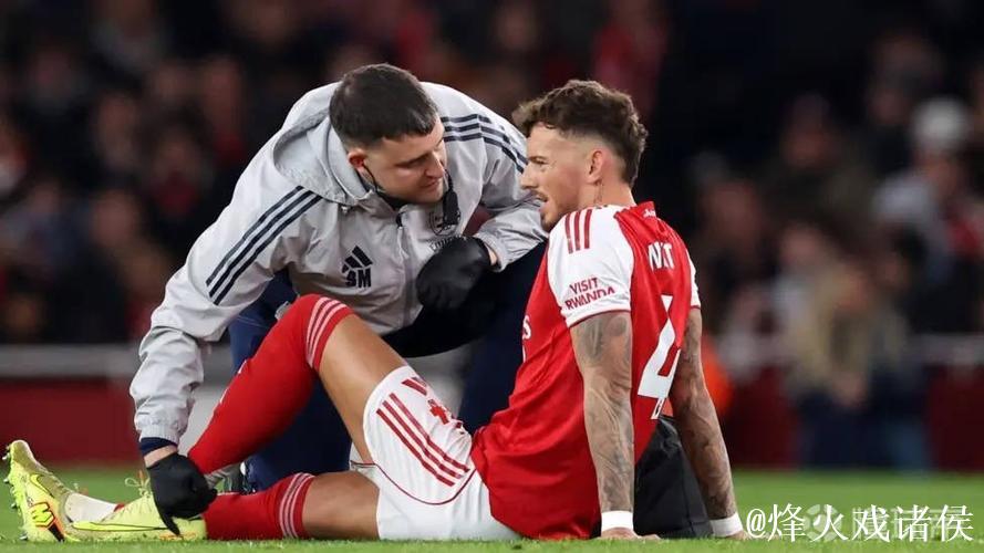 权威消息:本-怀特伤情待最终确认,预计将缺席4-6周 权威消息:本-怀特伤情待最终确认,预计将缺席4-6周